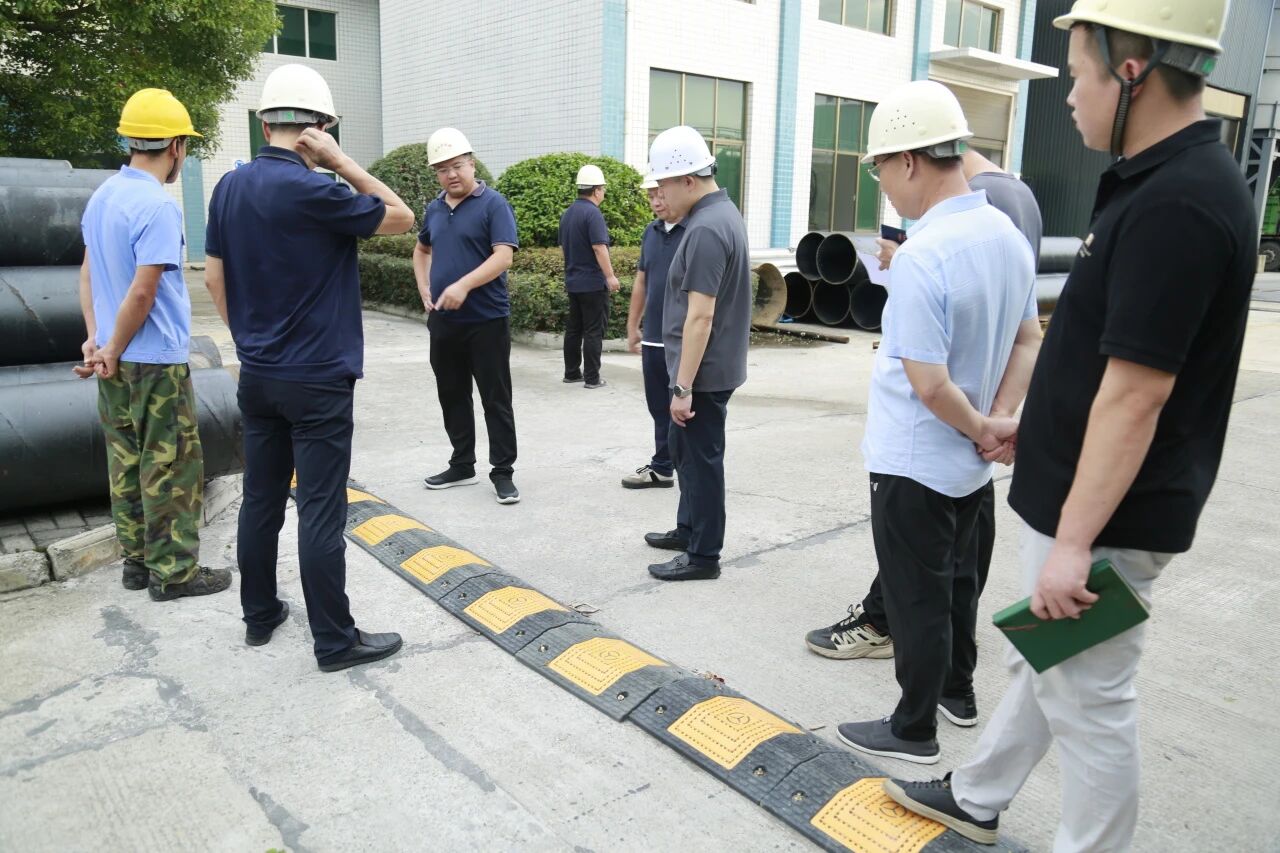 1759971401267920.jpg 1759971401267920.jpg